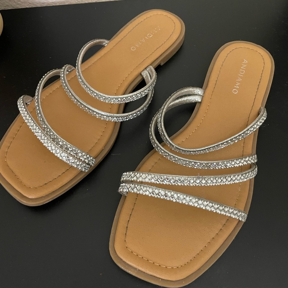 Strap sparkle sandal